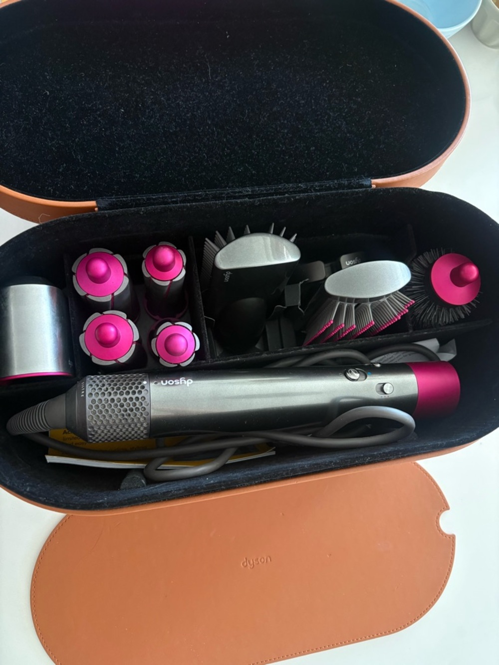 Dyson Air Wrap Styling Set - Silver & Pink Attachments - Picture 4 of 4